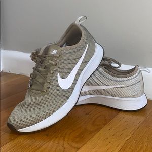NIKE DUALTONE RACER SNEAKERS